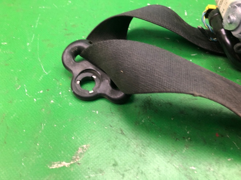 Ремень безопасности правый JOURNEY 08-20 2008 JC 3.5 EGF