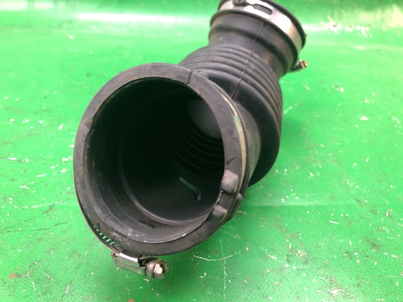 Патрубок воздушного фильтра DODGE JOURNEY 08-20 JC 3.5 EGF Патрубок воздушного фильтра DODGE JOURNEY 08-20 JC 3.5 EGF