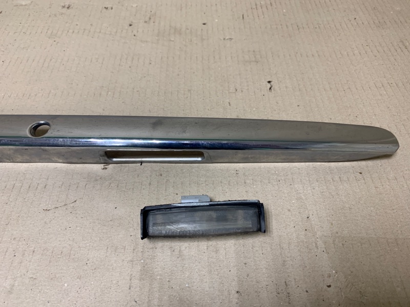 Панель подсветки номера TOYOTA CAMRY 30 02-06 Седан 2.4 2AZFE