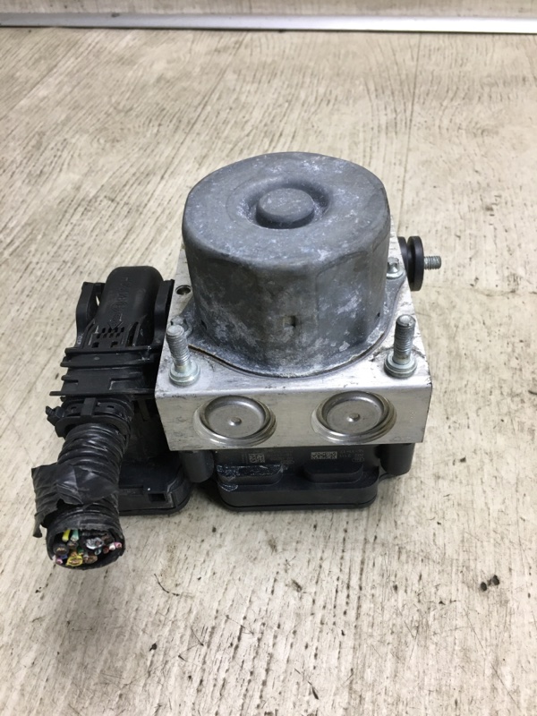 Блок ABS NISSAN X-TRAIL/ROGUE T32 13-20 T32 2.5 QR25DE