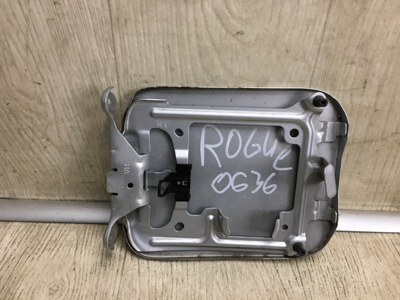 Лючок топливного бака X-TRAIL/ROGUE T32 13-20 2017 T32 2.5 QR25DE