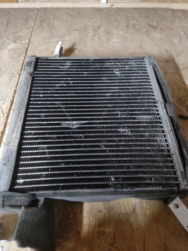 Испаритель кондиционера LX470 98-07