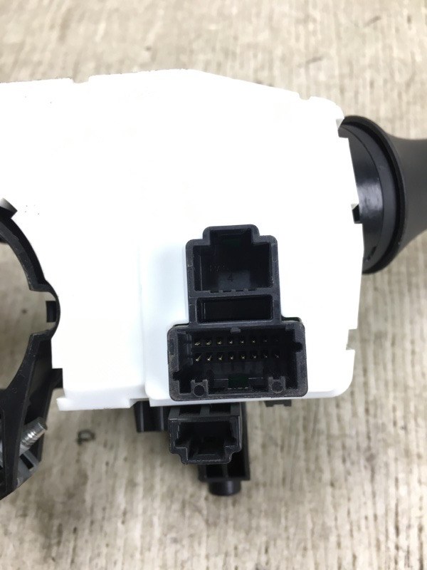 Подрулевой переключатель X-TRAIL/ROGUE T32 13-20 2017 T32 2.5 QR25DE