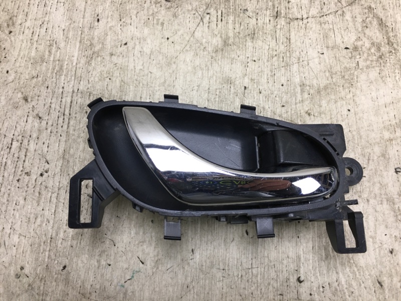 Ручка двери внутренняя передняя правая NISSAN X-TRAIL/ROGUE T32 13-20 2017 T32 2.5 QR25DE 80670-5HA0A Б/У