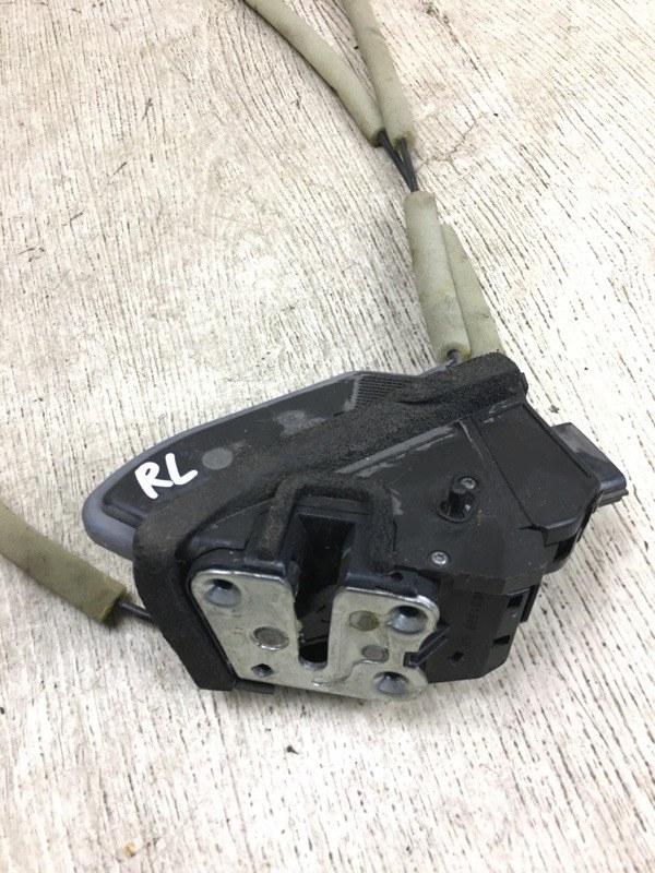 Замок двери задний левый NISSAN X-TRAIL/ROGUE T32 13-20