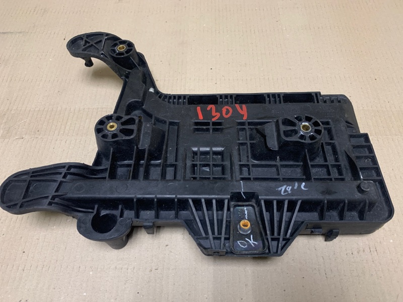 Полка аккумулятора JETTA USA 10-17 2016 Седан 1.4L TSI I-4 Turbocharged