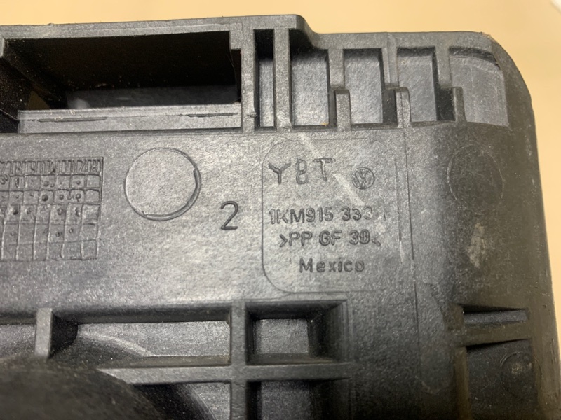 Полка аккумулятора JETTA USA 10-17 2016 Седан 1.4L TSI I-4 Turbocharged