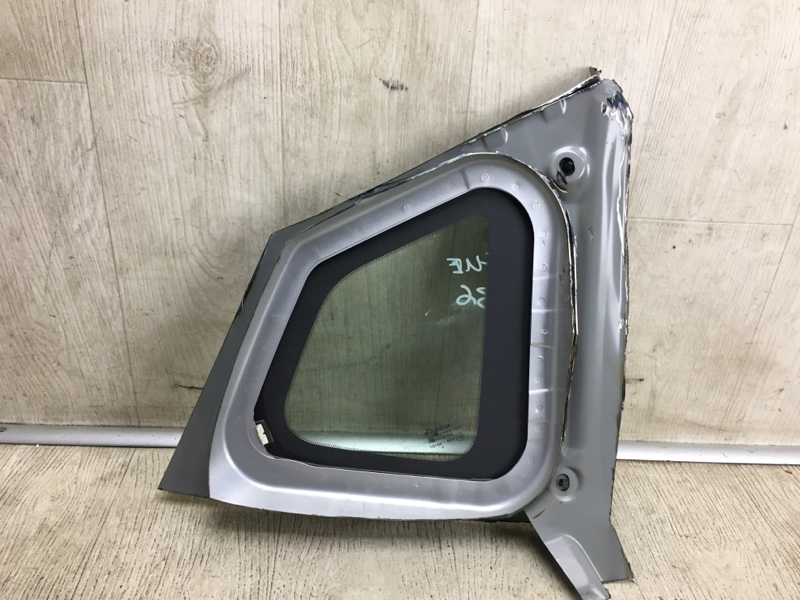 Стекло в кузов заднее левое NISSAN X-TRAIL/ROGUE T32 13-20 T32 2.5 QR25DE