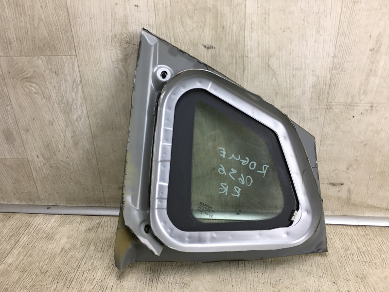 Стекло в кузов заднее правое NISSAN X-TRAIL/ROGUE T32 13-20 T32 2.5 QR25DE Стекло в кузов заднее правое NISSAN X-TRAIL/ROGUE T32 13-20 T32 2.5 QR25DE