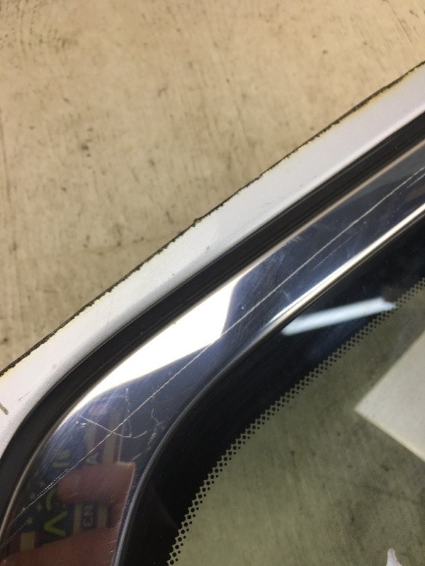 Стекло в кузов заднее правое X-TRAIL/ROGUE T32 13-20 2017 T32 2.5 QR25DE Стекло в кузов заднее правое X-TRAIL/ROGUE T32 13-20 2017 T32 2.5 QR25DE