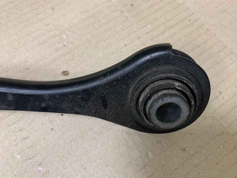 Рычаг задней подвески поперечный нижний VOLKSWAGEN JETTA USA 10-17 Седан 1.4L TSI I-4 Turbocharged