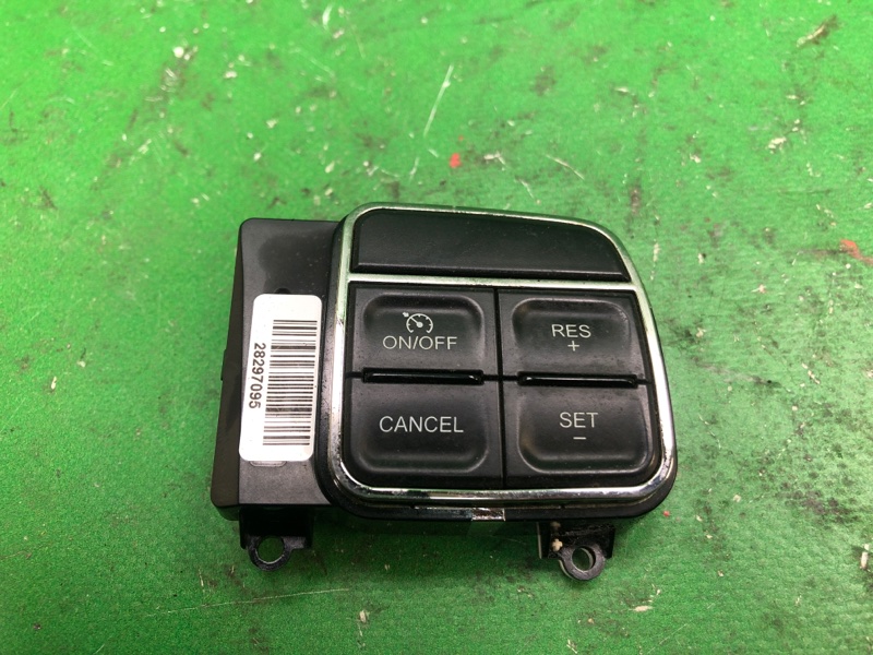 Запчасть кнопки на руль правые JEEP COMPASS 06-16 2013 MK49 2.4 ED3 56046094AE Б/У Кнопки на руль правые JEEP COMPASS 06-16 2013 MK49 2.4 ED3 56046094AE Б/У