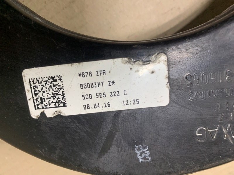 Рычаг задней подвески поперечный верхний JETTA USA 10-17 2016 Седан 1.4L TSI I-4 Turbocharged