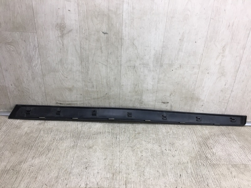 Накладка двери передняя левая X-TRAIL/ROGUE T32 13-20 2017 T32 2.5 QR25DE