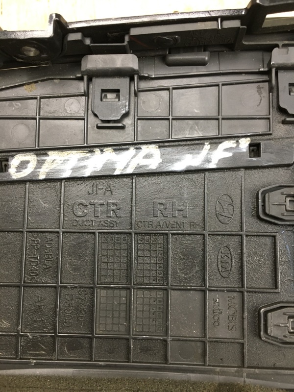 Дефлектор воздушный OPTIMA JF 15-20 2016 JF 2.4 G4KJ