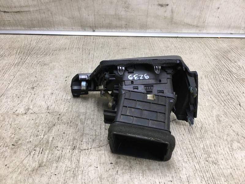 Дефлектор воздушный левый OPTIMA JF 15-20 2016 JF 2.4 G4KJ