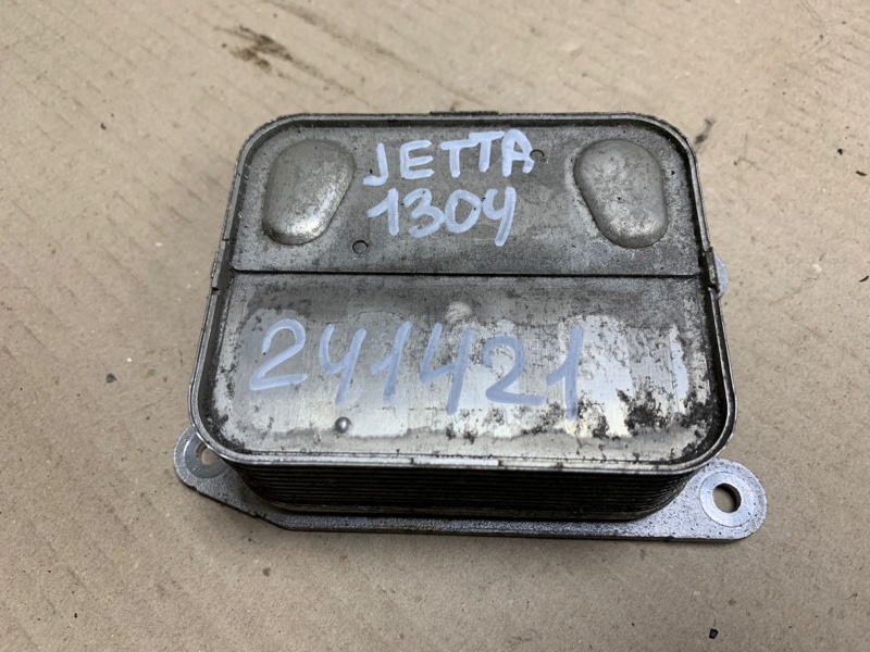 Теплообменник двигателя VOLKSWAGEN JETTA USA 10-17 2016 Седан 1.4L TSI I-4 Turbocharged 04E 117 021 C Б/У