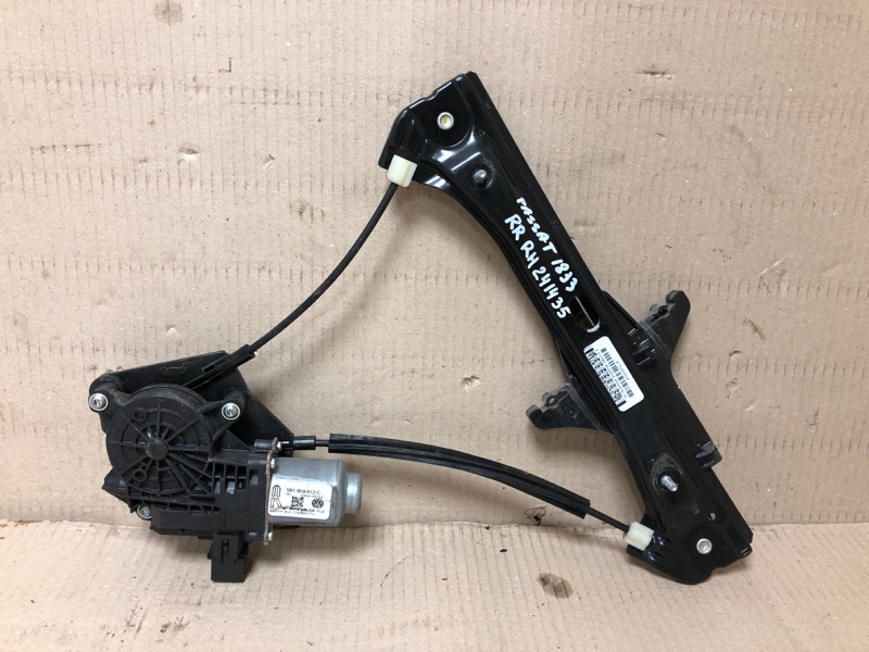 Стеклоподъемник задний правый VOLKSWAGEN PASSAT B8 14- 2018 Седан 2.0 DDSA 561 839 462 F Б/У