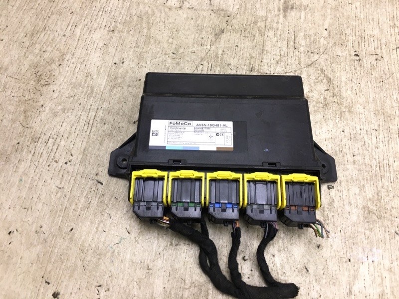 Блок комфорта FORD ESCAPE 12-19 2012 TM2 2.0 HDTX AV6Z-19G481-E Б/У