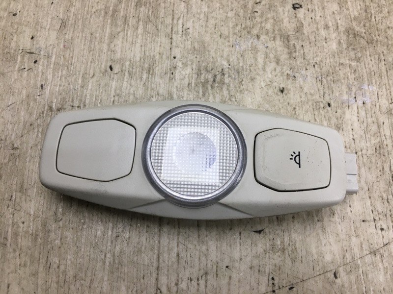 Запчасть плафон салона FORD ESCAPE 12-19 2012 TM2 2.0 HDTX CJ5Z-13776-FA Б/У Плафон салона FORD ESCAPE 12-19 2012 TM2 2.0 HDTX CJ5Z-13776-FA Б/У