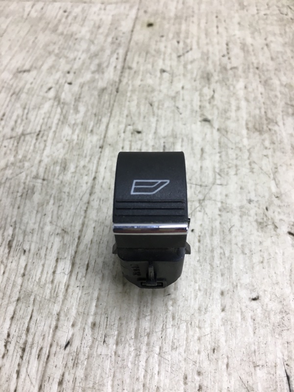 Кнопка стеклоподъемника задняя правая ESCAPE 12-19 2012 TM2 2.0 HDTX Кнопка стеклоподъемника задняя правая ESCAPE 12-19 2012 TM2 2.0 HDTX