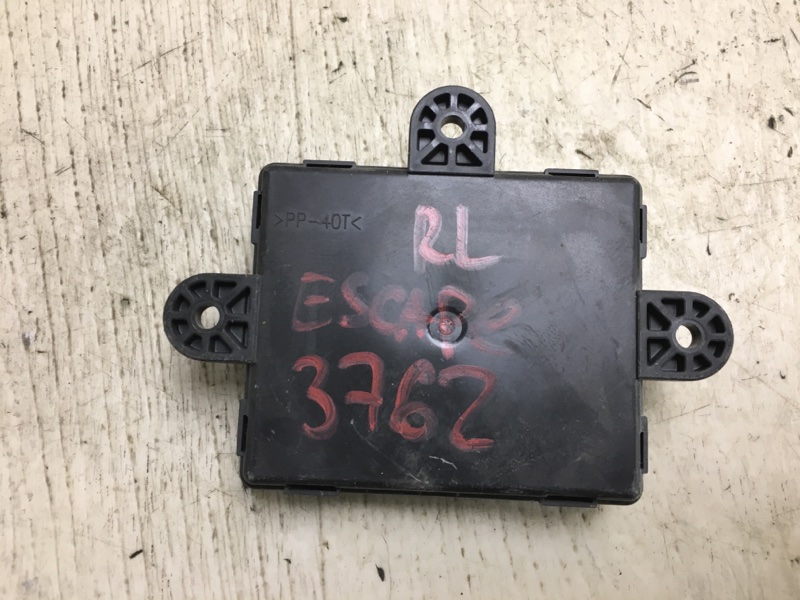 Блок электронный задний левый ESCAPE 12-19 2012 TM2 2.0 HDTX Блок электронный задний левый ESCAPE 12-19 2012 TM2 2.0 HDTX