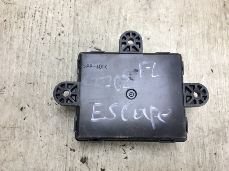 Блок электронный передний левый ESCAPE 12-19 2012 TM2 2.0 HDTX