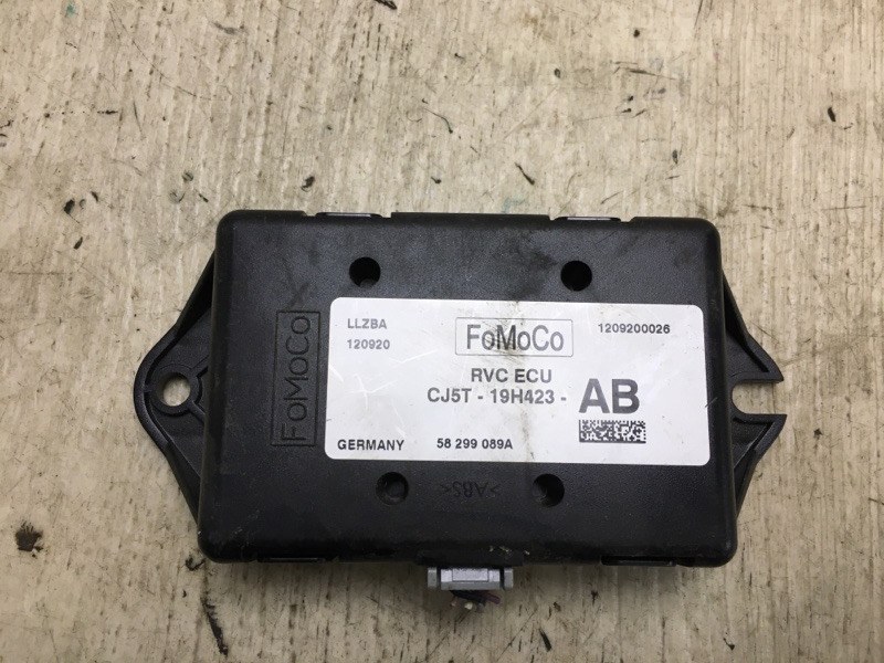 Запчасть блок электронный FORD ESCAPE 12-19 2012 TM2 2.0 HDTX CJ5Z-19H405-B Б/У Блок электронный FORD ESCAPE 12-19 2012 TM2 2.0 HDTX CJ5Z-19H405-B Б/У