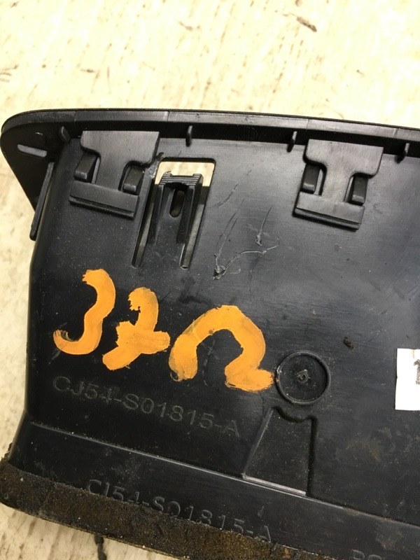 Дефлектор воздушный ESCAPE 12-19 2012 TM2 2.0 HDTX