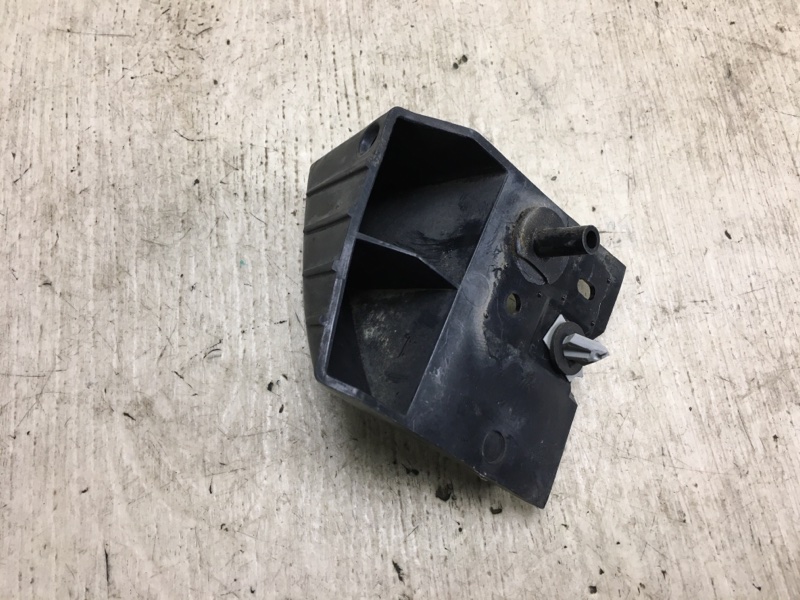 Кронштейн заднего бампера правый ESCAPE 12-19 2012 TM2 2.0 HDTX