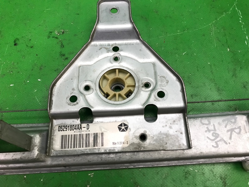 Стеклоподъемник задний правый PATRIOT 10-17 2014 MK74 2.4 ED3 Стеклоподъемник задний правый PATRIOT 10-17 2014 MK74 2.4 ED3