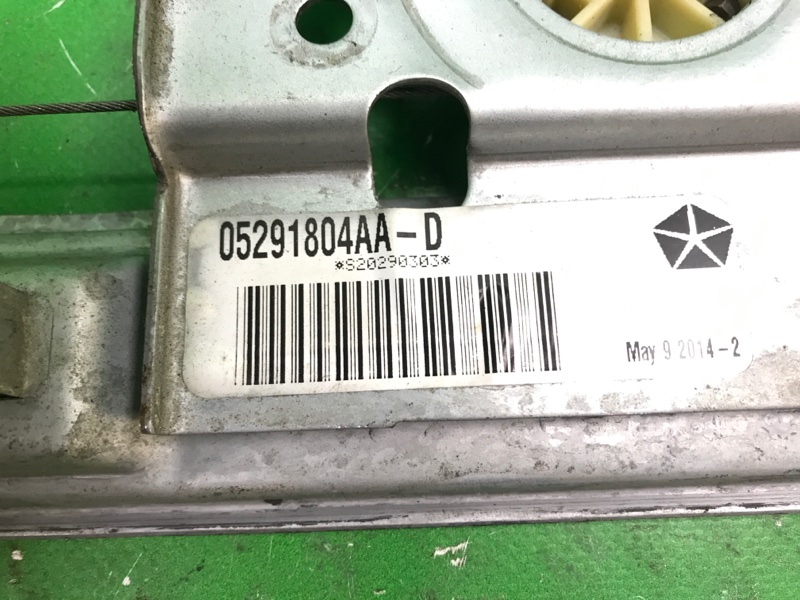 Стеклоподъемник задний правый JEEP PATRIOT 10-17 MK74 2.4 ED3 Стеклоподъемник задний правый JEEP PATRIOT 10-17 MK74 2.4 ED3