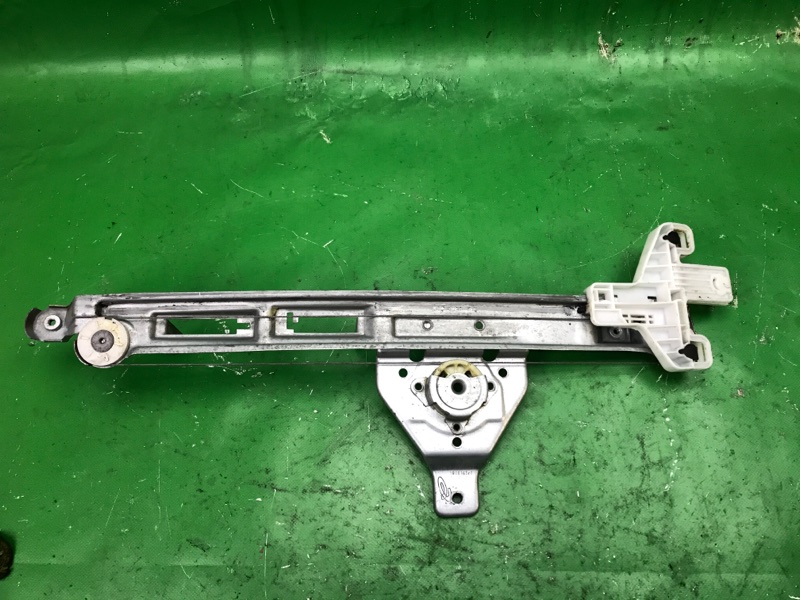 Стеклоподъемник задний правый PATRIOT 10-17 2014 MK74 2.4 ED3 Стеклоподъемник задний правый PATRIOT 10-17 2014 MK74 2.4 ED3