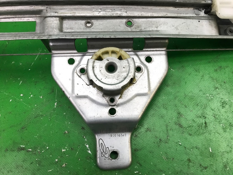 Стеклоподъемник задний правый PATRIOT 10-17 2014 MK74 2.4 ED3 Стеклоподъемник задний правый PATRIOT 10-17 2014 MK74 2.4 ED3