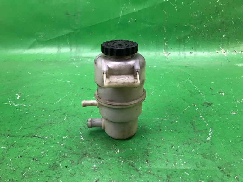 Запчасть бачок гур JEEP PATRIOT 10-17 2014 MK74 2.4 ED3 5105338AB Б/У Бачок ГУР JEEP PATRIOT 10-17 2014 MK74 2.4 ED3 5105338AB Б/У