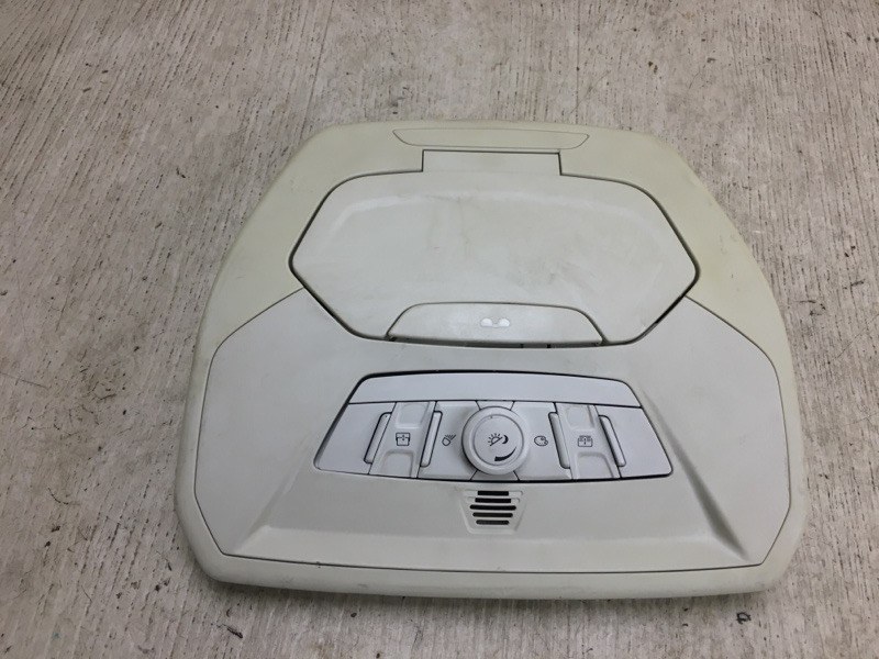 Плафон салона FORD ESCAPE 12-19 2012 TM2 2.0 HDTX CJ5Z-78519A70-DA Б/У