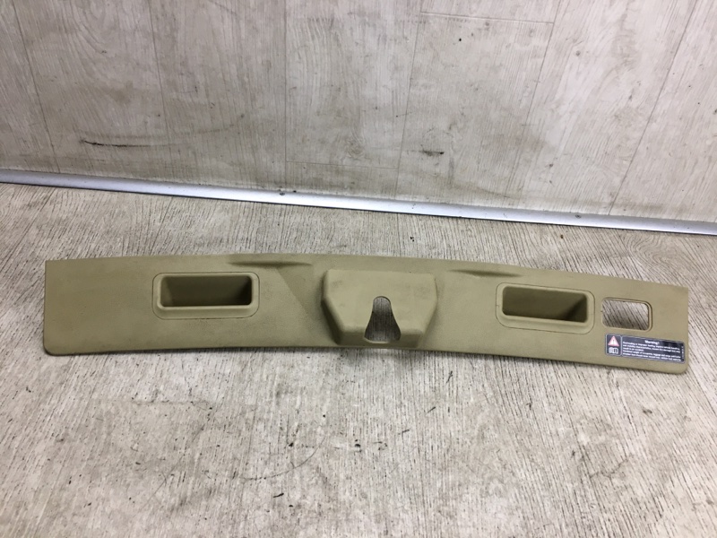 Запчасть накладка крышки багажника MERCEDES R-CLASS W251 05-13 2007 Минивэн OM642950 3.2L A 251 747 00 87 Б/У Накладка крышки багажника MERCEDES R-CLASS W251 05-13 2007 Минивэн OM642950 3.2L A 251 747 00 87 Б/У