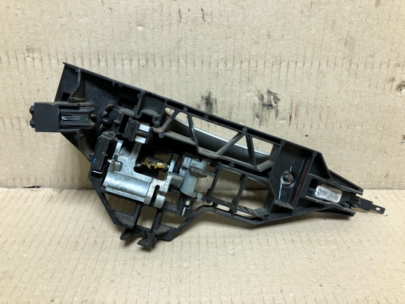 Ручка двери наружная задняя левая JOURNEY 08-20 2012 Внедорожник 3.6 ERB