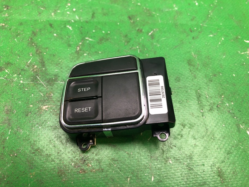 Запчасть кнопки на руль левые JEEP PATRIOT 10-17 2014 MK74 2.4 ED3 56046096AD Б/У Кнопки на руль левые JEEP PATRIOT 10-17 2014 MK74 2.4 ED3 56046096AD Б/У