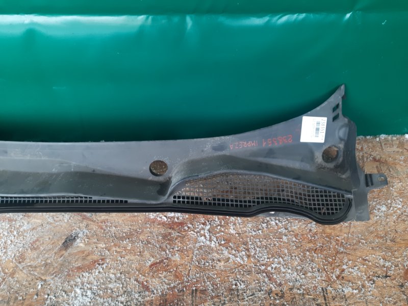 Пластик под лобовое стекло / Жабо IMPREZA 07-11 GE/GH 2009 Седан 2.5 EJ253