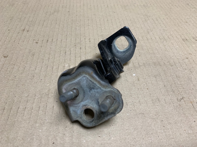 Петля двери верхняя задняя левая FORD FUSION 14- 2013 Седан C20EDEF BB5Z-7826801-C Б/У