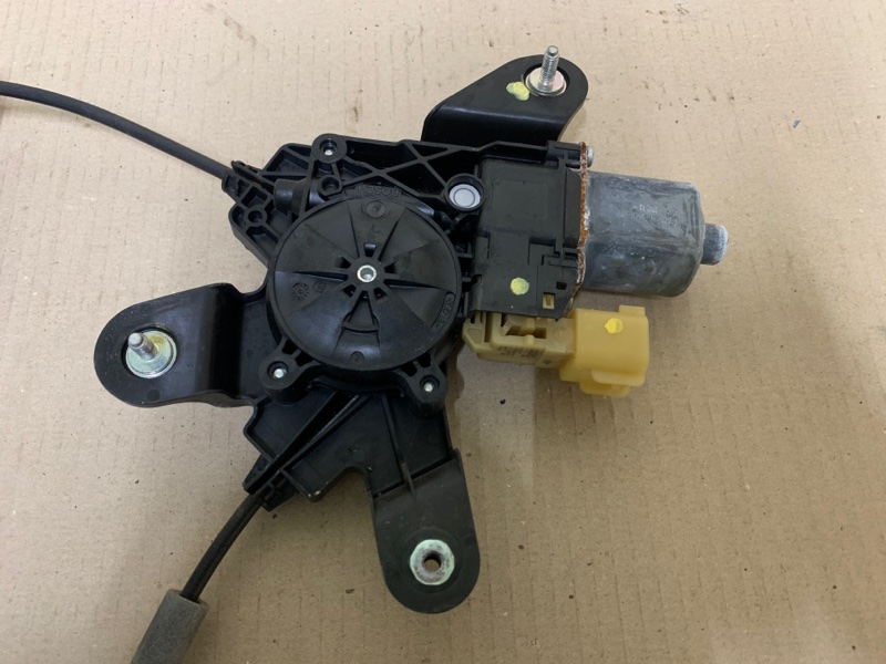 Стеклоподъемник задний левый FUSION 14- 2013 Седан C20EDEF