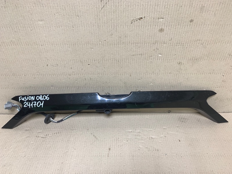 Панель подсветки номера FORD FUSION 14- 2013 Седан C20EDEF DS7Z-5443400-BA Б/У