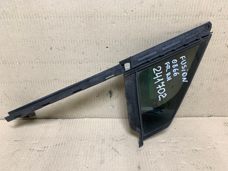 Стекло двери глухое переднее правое FORD FUSION 14- 2013 Седан C20EDEF GS7Z-5421400-A Б/У