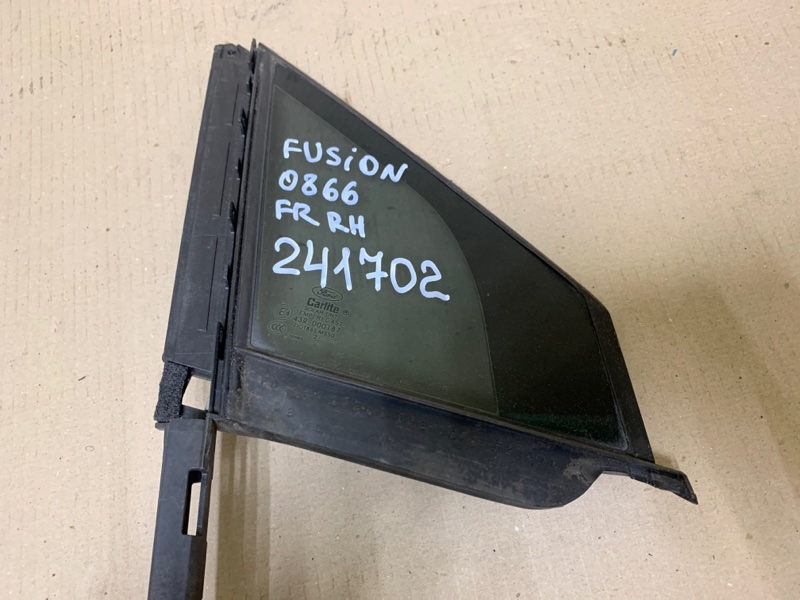 Стекло двери глухое переднее правое FORD FUSION 14- Седан C20EDEF