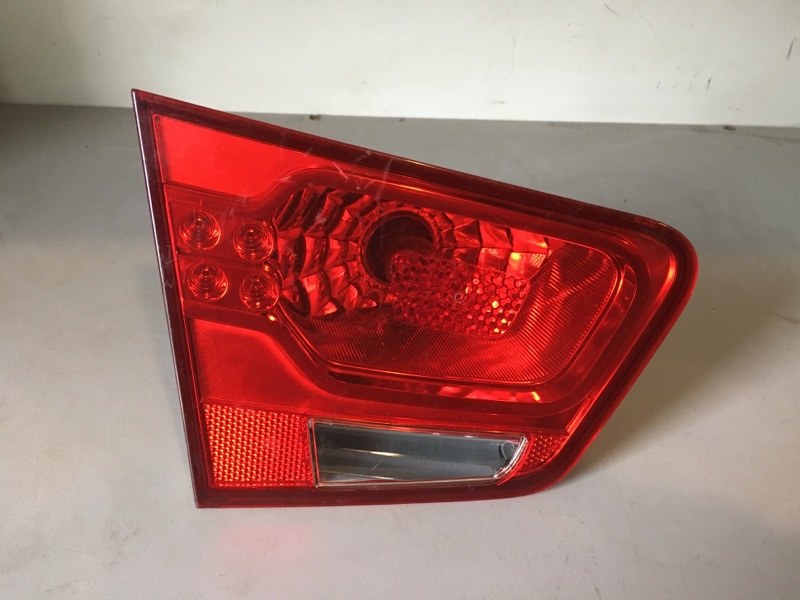 Запчасть фонарь внутренний задний левый KIA FORTE/CERATO TD 08-13 2009 TD 2.0 G4KD 92403-1M000 Б/У Фонарь внутренний задний левый KIA FORTE/CERATO TD 08-13 2009 TD 2.0 G4KD 92403-1M000 Б/У