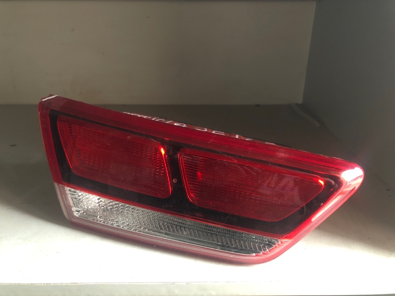 Фонарь внутренний задний левый KIA OPTIMA JF 15-20 JF 2.4 G4KJ