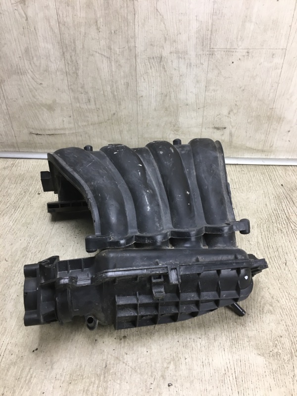 Коллектор впускной NISSAN NV200 USA 13- M20XUS 2.0 MR20DE Коллектор впускной NISSAN NV200 USA 13- M20XUS 2.0 MR20DE