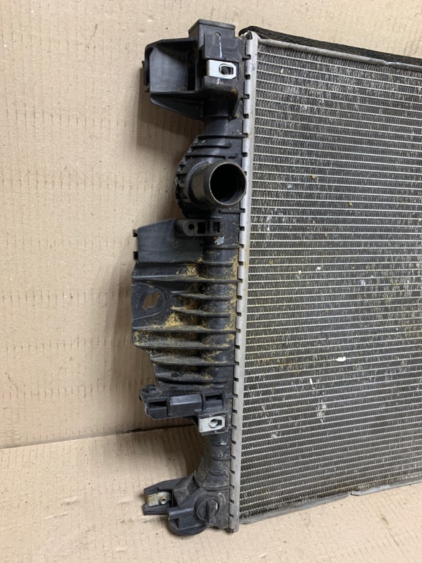 Радиатор основной FORD FUSION 14- Седан C20EDEF