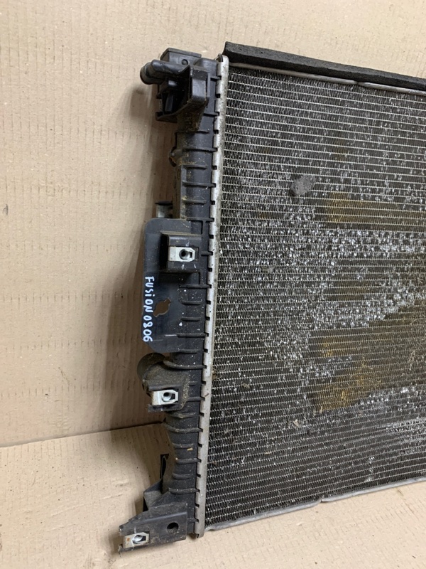 Радиатор основной FUSION 14- 2013 Седан C20EDEF